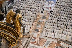 Pope at Chrism Mass: Pray for the joy of priests