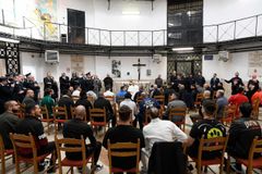 Pope Francis makes surprise visit to Regina Coeli prison on Holy Thursday