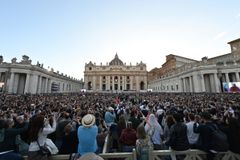‘Not a Throne but a Cross’: Asian bishops voice support for new pontiff