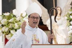 Cardinal David calls online gambling policy ‘theater of the absurd’