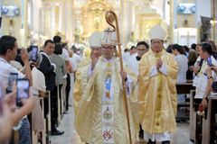 Bishop Glenn Corsiga ordained as shepherd of Ipil diocese