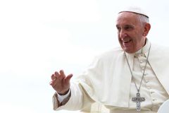 Pope Francis refuses bullet-proof vehicle for Egypt trip
