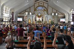 Only 400 persons per Mass allowed in   Quiapo Church on Nazarene feast