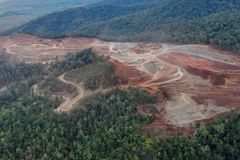 Pamumuhunan ng ADB sa mining projects sa Pilipinas, binatikos ng ATM - VeritasPH