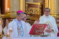 Bishop urges politicians to lead with integrity amid public distrust