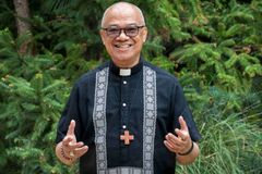 Bishop Alminaza: Charter Change dapat malinaw, tapat, at walang tinatagong agenda - VeritasPH