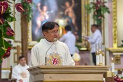 Priest urges journalists to uphold ethics, resist corruption