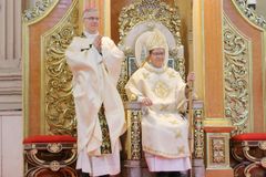 New Cebu archbishop calls on priests to lead with integrity