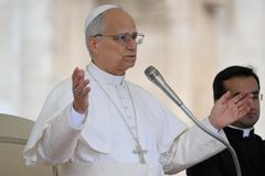 Pope prays for Cebu quake victims