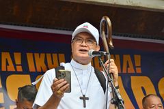 Cardinal David calls for moral reconstruction amid political turmoil: ‘We do not burn down the house to rid it of rats’