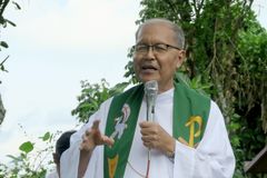 Retired Calapan bishop Warlito Cajandig dies at 81