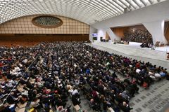 Pope Leo XIV calls for a ‘humble Church that washes the feet of humanity’ at Jubilee of Synodal Teams in Rome