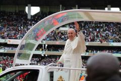 Pope prays for openness, courage at close of Asian Youth Day