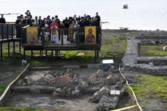 Pope Leo XIV marks Nicaea anniversary, urges Christians to overcome divisions