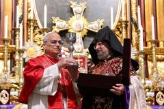 Pope Leo XIV honors ‘courageous Christian witness of the Armenian people’ in Istanbul