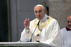 FULL TEXT: Pope Francis’ homily at Manila Cathedral