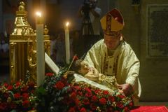 Manila archbishop warns abuse of power empties Christmas of meaning