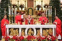 Manila cardinal says faith, not politics, sustains hope for Filipinos