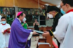 Novaliches diocese confers papal award to engineer