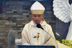 Archbishop urges families to talk more, set aside phones