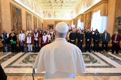 Pope Leo XIV: To let God work in your life, you have to empty yourself