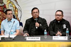 Quiapo priests urge devotees not to skip Mass during Nazareno feast