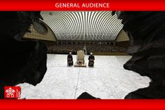 Pope at Audience: Vatican II calls us to friendship with Christ