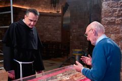 Hundreds of thousands register to venerate relics of St. Francis of Assisi