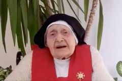 106-year-old nun continues serving in the cloister and sharing the Gospel on YouTube
