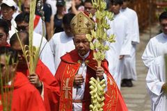 Kakayahang mag-alay ng sarili,tunay na diwa ng pag-ibig-Cardinal Advincula - VeritasPH