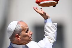 Pope: Church’s lay leaders must foster openness and communion