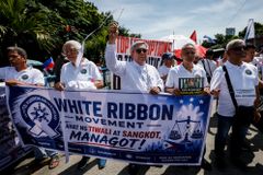 Philippine bishop calls corruption a grave sin, demands equal accountability at interfaith march
