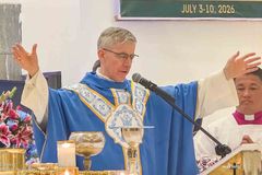 Tumulong sa pagtatag ng lipunang kumikilala sa dignidad ng bawat tao, apela ni Archbishop Brown sa mga Pilipino - VeritasPH