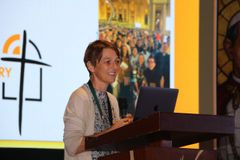 Catholic digital missionaries urged to put witness above followers