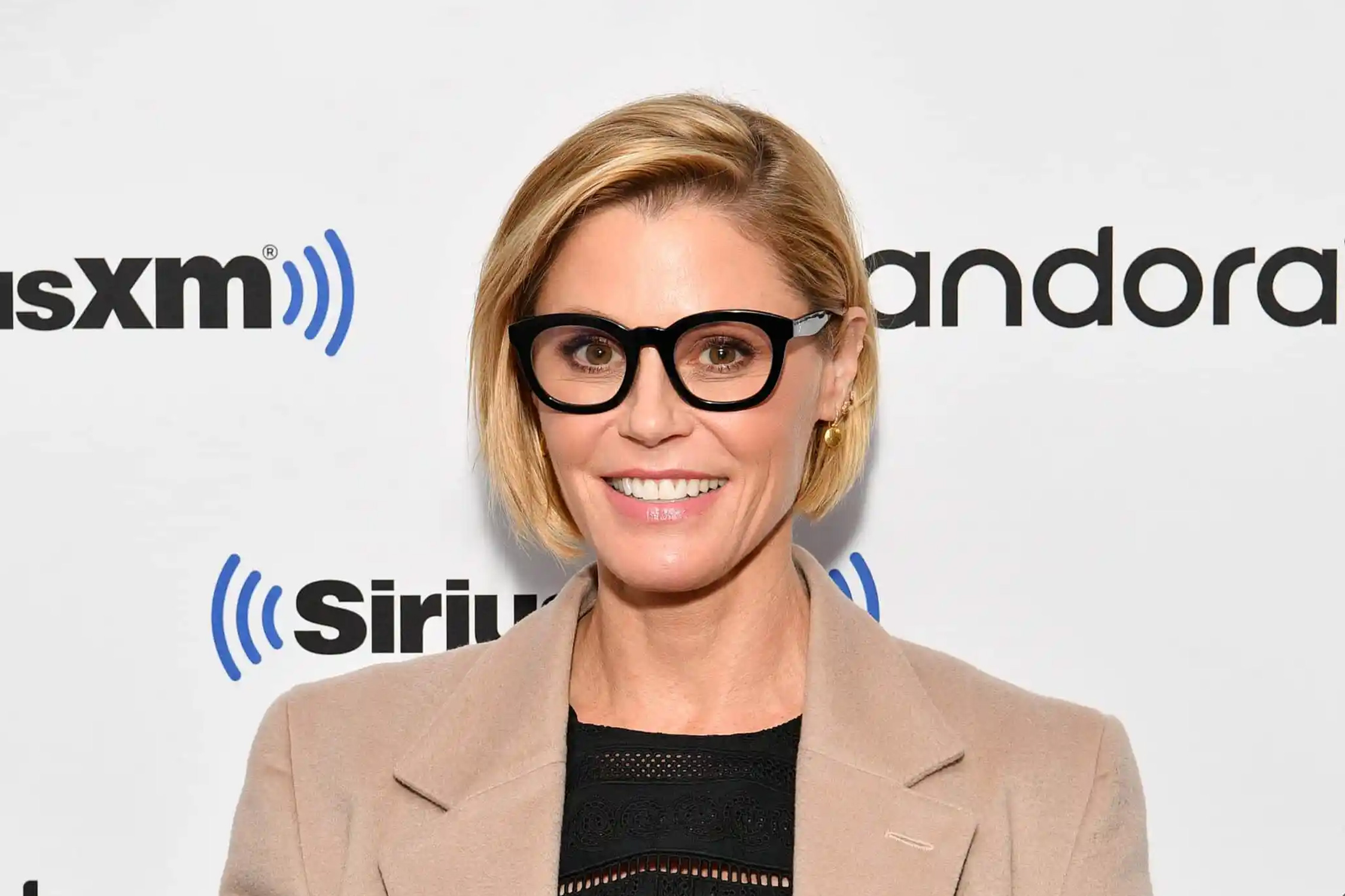 Julie Bowen Will Star in a New Series About the 1980s Satanic Panic