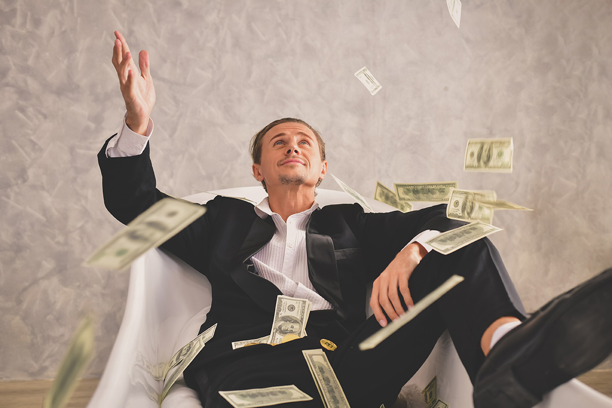 Does God Want You to Get Rich? Here’s What the Bible Says