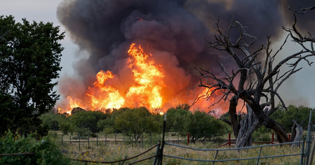 Ross Fire Spreads across 85K Acres in North Texas