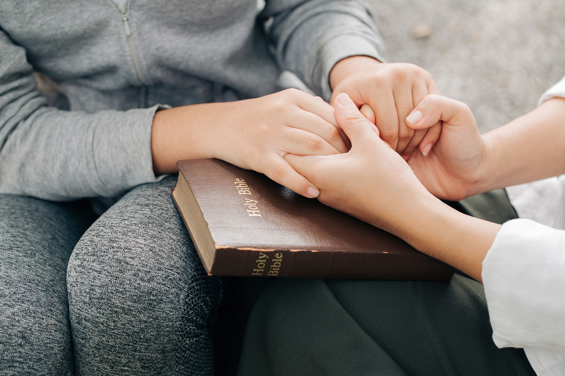 Court Bars Mom from Taking Daughter to Church