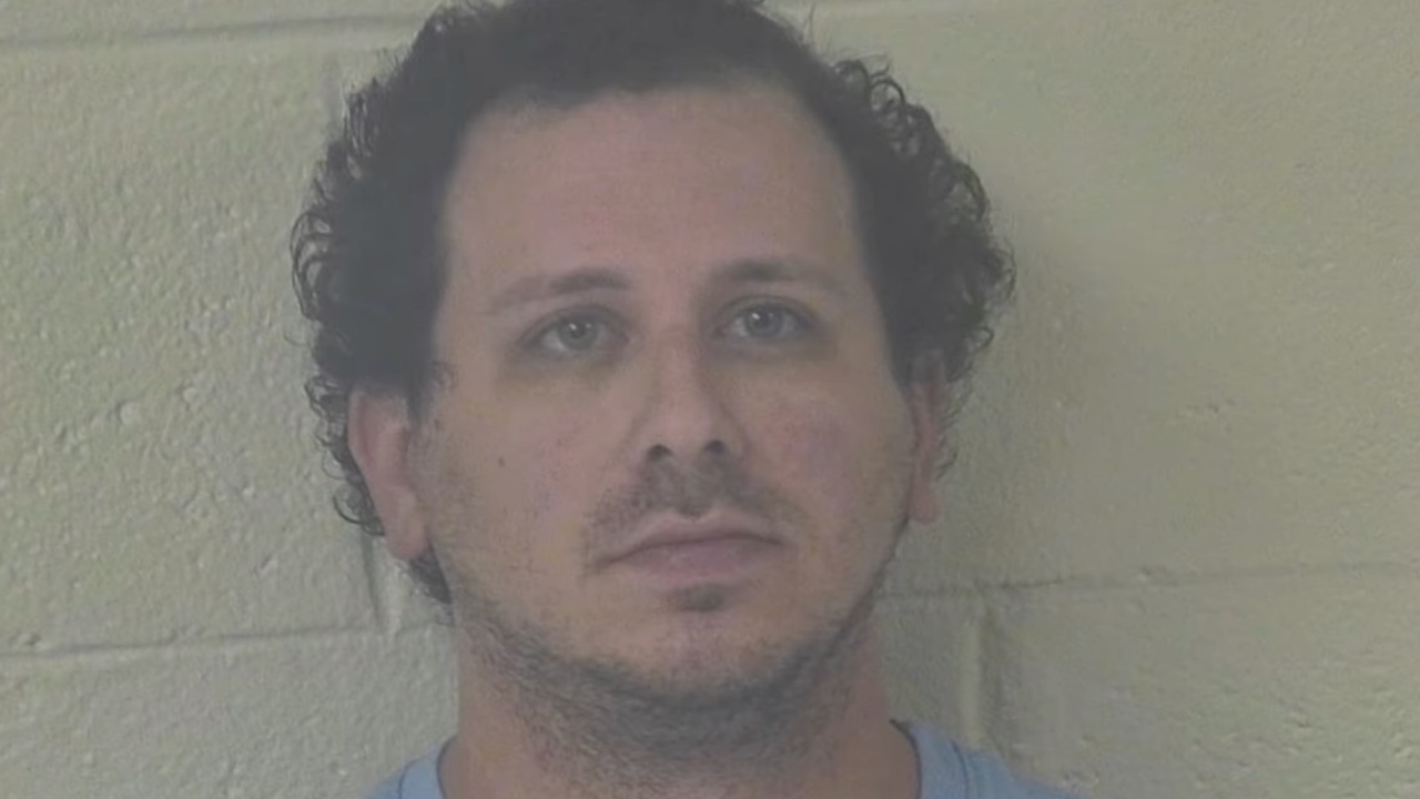 Fmr. Democratic Party official sentenced to decade in prison for child porn