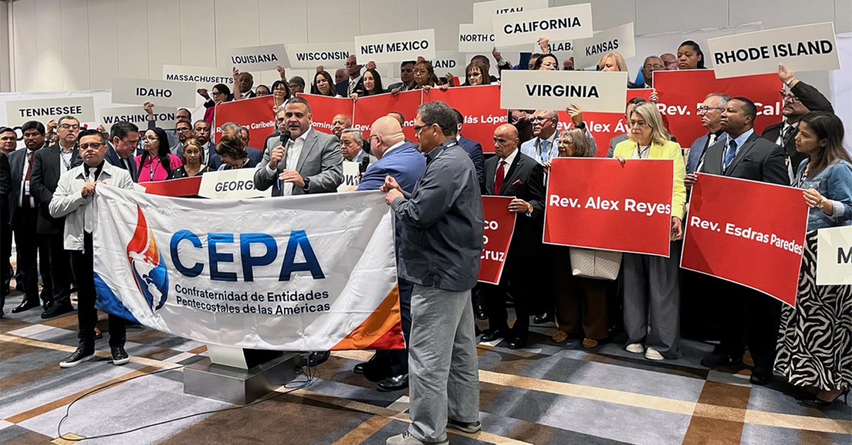 Hispanic Pentecostal Leaders Urge Immigration Protections