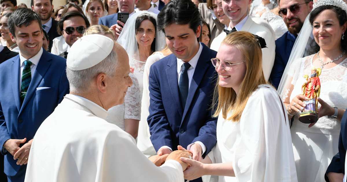 Love is not a feeling but a decision, Pope Leo XIV tells couples